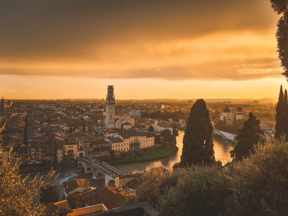 Verona di sera