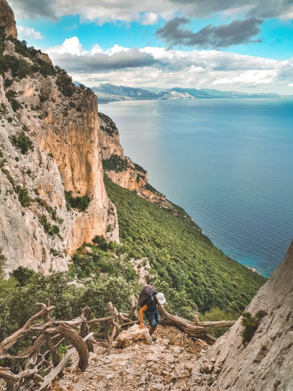 Trekking per Cala Mariolu