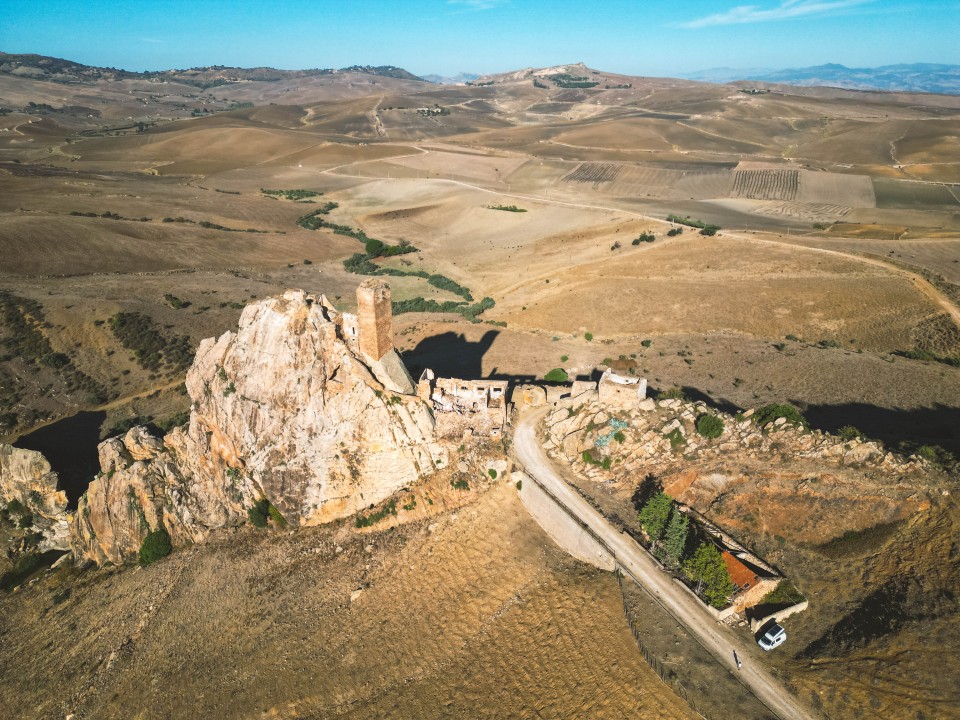 Risveglio al Castello di Pietratagliata