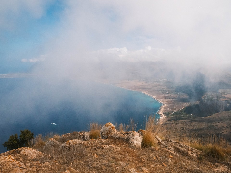 Vista dalla cima di Monte Cofano