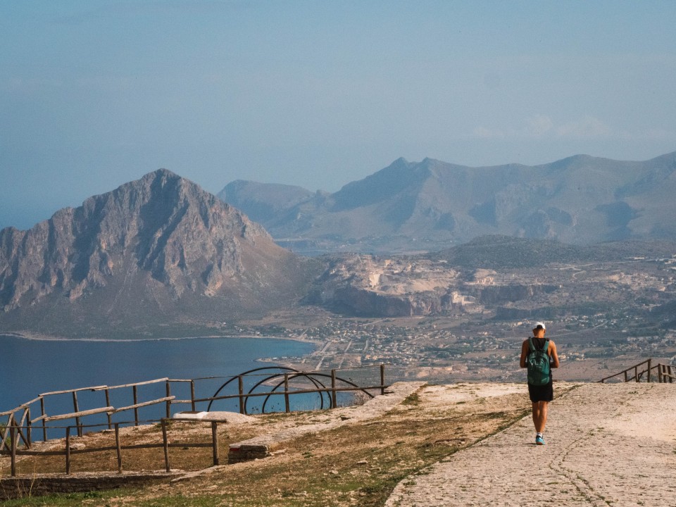 Panorama da Erice sulla Riserva di Monte Cofano